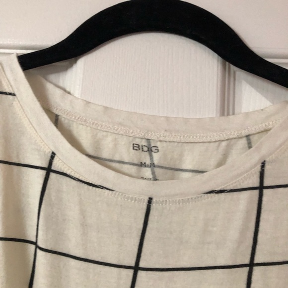 Size M, Cream, BDG Crop Top - Picture 2 of 4